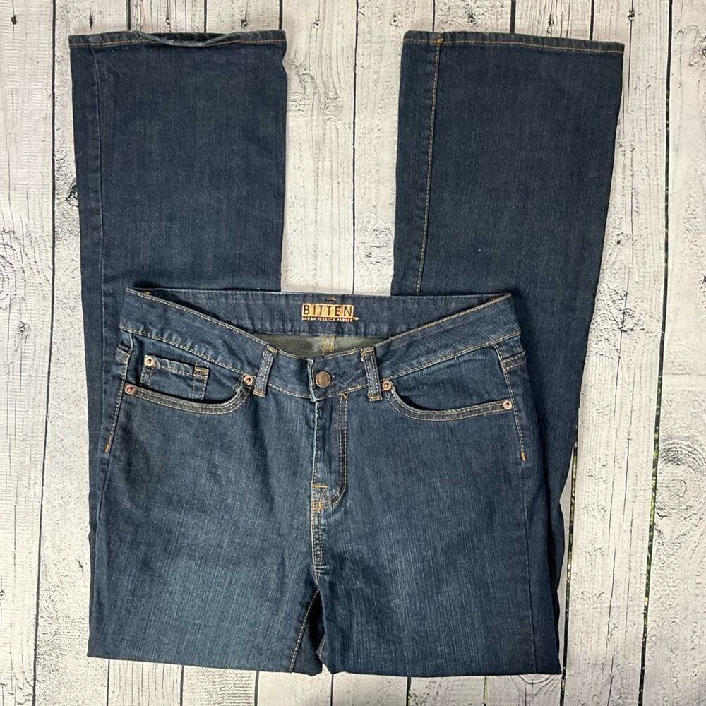 BITTEN Sarah Jessica Parker Bootcut Jeans
